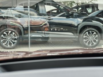 Lexus LBX